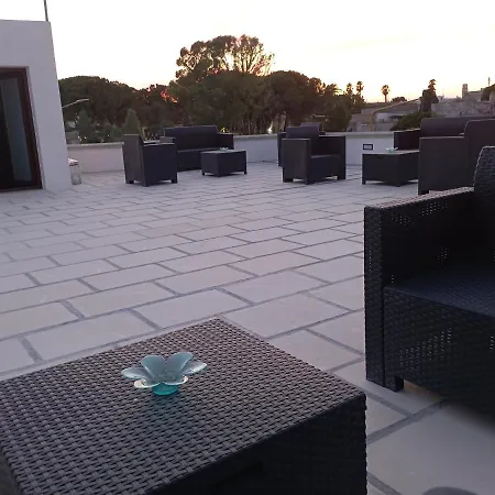 Lo Scrigno Del Salento לינה וארוחת בוקר