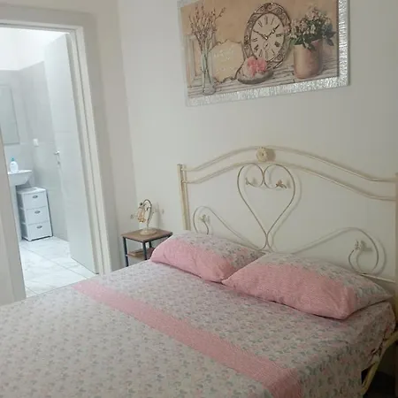 Lo Scrigno Del Salento לינה וארוחת בוקר סאווה