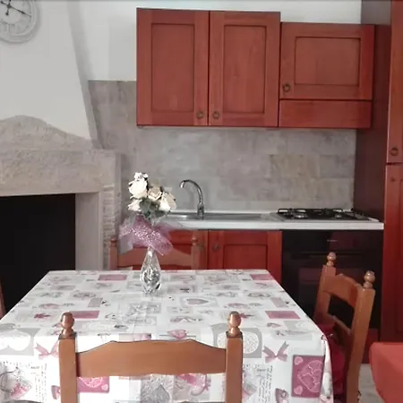 לינה וארוחת בוקר Lo Scrigno Del Salento