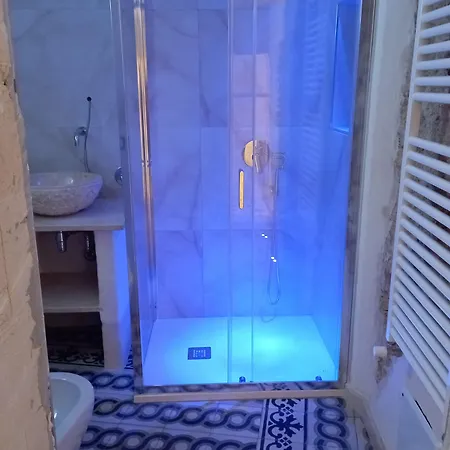 Lo Scrigno Del Salento 3* סאווה